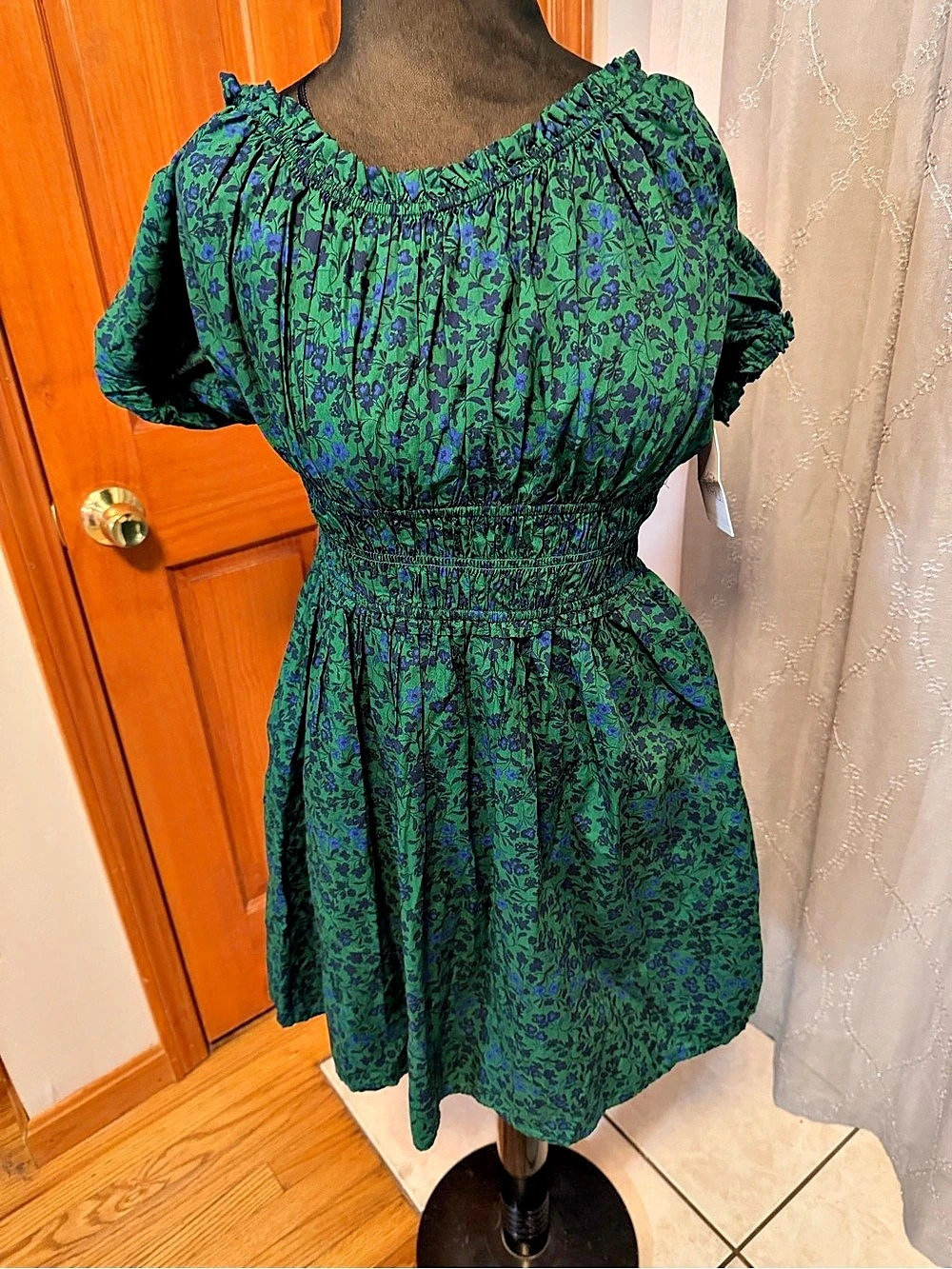 Time and Tru Cotton Peasant Mini Dress With Puff Sleeves Floral Green & Blue, M
